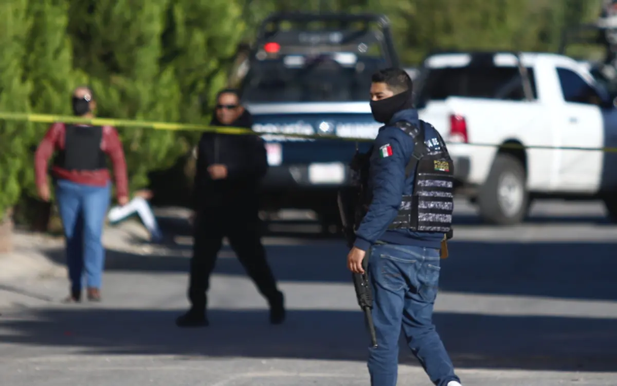 Elementos policiacos en zona de intervención